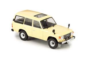 TOYOTA LAND CRUISER 60 (LC60) 1982 БЕЖЕВЫЙ — фото 9