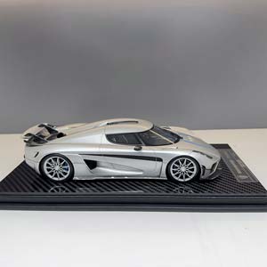 KOENIGSEGG REGERA SILVER / КЕНИГСЕГГ РЕГЕРА СЕРЕБРИСТЫЙ — фото 3