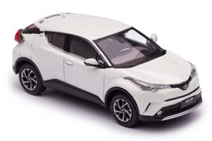 TOYOTA C-HR (IZOA) 2019 БЕЛЫЙ — фото 7