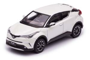 TOYOTA C-HR (IZOA) 2019 БЕЛЫЙ