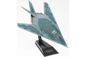 LOCKHEED F-117A "NIGHTHAWK" USAF 53 WING "GRAY DRAGON" 2004 (МОДЕЛЬ 231Г 20X25X6,25СМ) — фото 4