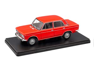 FIAT 125 ESPECIAL (1968), RED