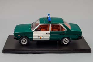 SEAT 131 SUPERMIRAFIORI POLICIA 1978, GREEN / WHITE — фото 3
