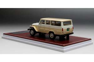 TOYOTA LAND CRUISER FJ45LV 4Х4 1966 BEIGE/WHITE — фото 2