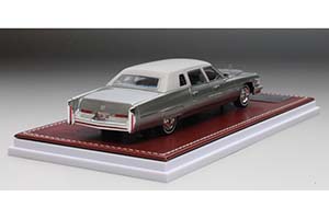 CADILLAC FLEETWOOD 75 LIMOUSINE 1976 SILVER — фото 2