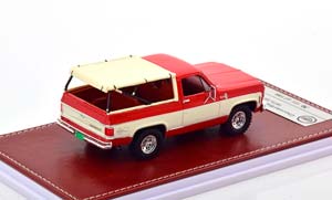 CHEVROLET K-5 BLAZER WITH TOP OPEN 1973-1978 RED WHITE — фото 2