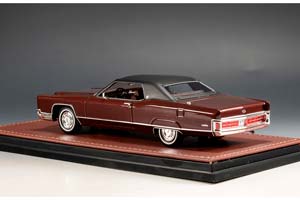 LINCOLN CONTINENTAL COUPE 1970 RED STARDUST IRID — фото 2