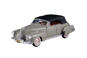 CADILLAC SERIES 62 SEDAN CONVERTIBLE (CLOSED) 1941 LIGHT GREY