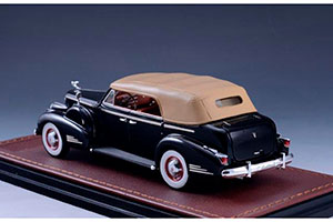 CADILLAC V16 SERIES 90 FLEETWOOD SEDAN CONVERTIBLE (ЗАКРЫТЫЙ) 1938 BLACK — фото 2