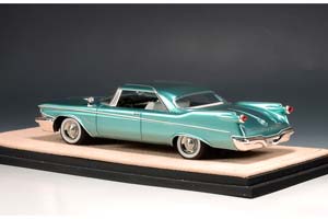 CHRYSLER IMPERIAL CUSTOM SOUTHAMPTON HARDTOP COUPE 1960 CEDAR GREEN METALLIC — фото 2