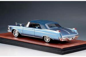 CHRYSLER IMPERIAL CROWN CONVERTIBLE (ЗАКРЫТЫЙ) 1962 SAPPHIRE BLUE METALLIC — фото 2