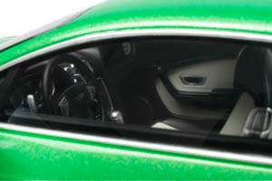 BENTLEY CONTINENTAL GT V8S COUPE 2015 GREEN METALLIC LIMITED EDITION 1000 PCS. — фото 10