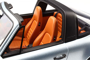PORSCHE 911 (964) TARGA 1991 SILVER — фото 10