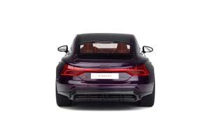 AUDI RS E-TRON GT ФИОЛЕТОВЫЙ — фото 6