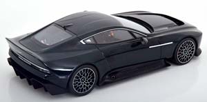ASTON MARTIN VICTOR 2021 DARKGREEN — фото 2