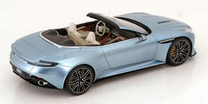 ASTON MARTIN DB12 VOLANTE 2023 LIGHT BLUE-METALLIC — фото 2
