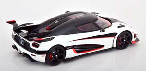 KOENIGSEGG AGERA RS WHITE BLACK — фото 2