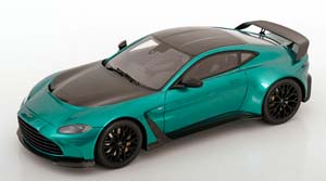 ASTON MARTIN V12 VANTAGE COUPE 2023 GREEN METALLIC