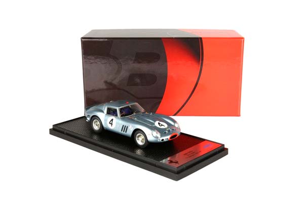 FERRARI 250 GTO S/N 3589 TT NASSAU TOURIST TROPHY NASSAU 1962 CAR #4 DRIVER INNES IRELAND / ФЕРРАРИ 250 ГТО С № 3589 ТТ НАССАУ ТОУРИСТ ТРОПХИ 1962 1:43 — фото 6