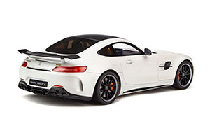 MERCEDES-AMG GT-R C190 WHITE — фото 2
