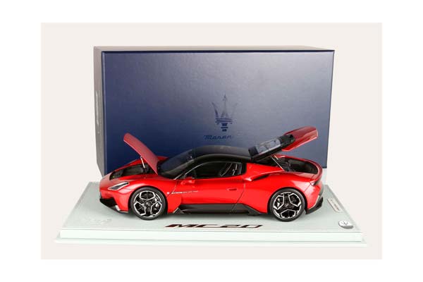 MASERATI MC20 METALLIC RED VINCENTE BLACK ROOF -DIECAST FULL OPEN- SHOWCASE INCLUDED / МАЗЕРАТИ МС20 МЕТАЛЛИК ВИНКЕНТЕ РООФ - - 1:18 КРАСНЫЙ — фото 3