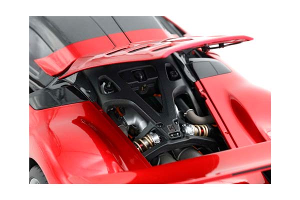FERRARI F80 METAL DIECAST FULL OPEN ROSSO SUPERCAR - POLYFOAM PACK / ФЕРРАРИ Ф80 МЕТАЛ СУПЕРКАР 1:18 КРАСНЫЙ — фото 4
