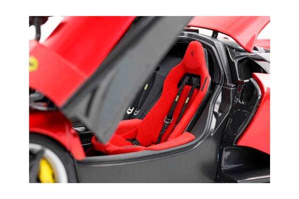 FERRARI F80 METAL DIECAST FULL OPEN ROSSO SUPERCAR - POLYFOAM PACK / ФЕРРАРИ Ф80 МЕТАЛ СУПЕРКАР 1:18 КРАСНЫЙ — фото 6