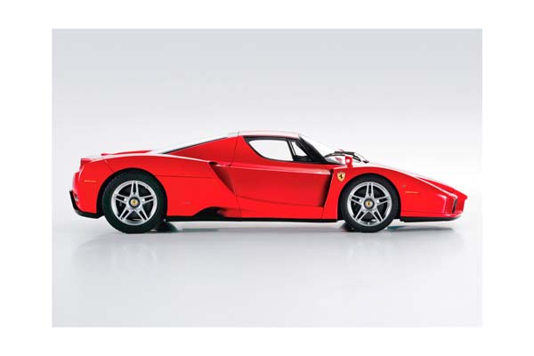 FERRARI ENZO OPEN DIECAST ROSSO CORSA - SILVER WHEELS - LUXURY PACK / ФЕРРАРИ ЭНЦО ОПЕН 1:18 КРАСНЫЙ — фото 8