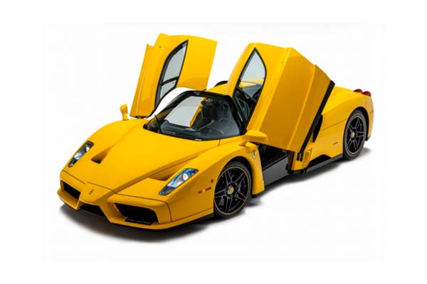 FERRARI ENZO OPEN DIECAST GIALLO MODENA - BLACK AND YELLOW WHEELS - POLIFOAM PACK / ФЕРРАРИ ЭНЦО ОПЕН 1:18 ЖЕЛТЫЙ