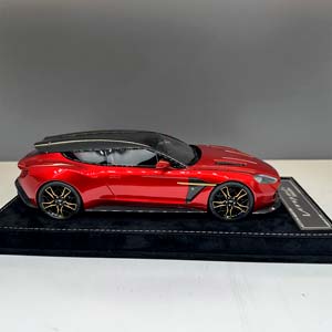 ASTON MARTIN VANQUISH ZAGATO SHOOTING BRAKE 2024 / АСТОН МАРТИН ВАНКВИШ ЗАГАТО КРАСНЫЙ — фото 4