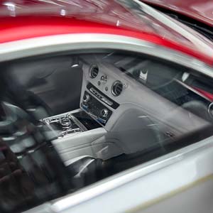 ROLLS-ROYCE GHOST II 2024 WHITE-RED / РОЛЛС-РОЙС ГОСТ 2 БЕЛО-КРАСНЫЙ — фото 6