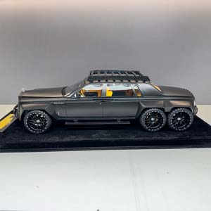 ROLLS-ROYCE PHANTOM 6X6 OFF-ROAD MODIFIED VERSION 2023 / РОЛЛС-РОЙС ФАНТОМ ЧЕРНЫЙ МАТОВЫЙ — фото 3