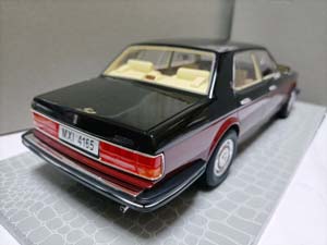 ROLLS-ROYCE SILVER SPIRIT 4-DOORS 1985 BLACK/DARK RED / РОЛЛС-РОЙС СИЛЬВЕР СПИРИТ ЧЕРНО-КРАСНЫЙ — фото 2
