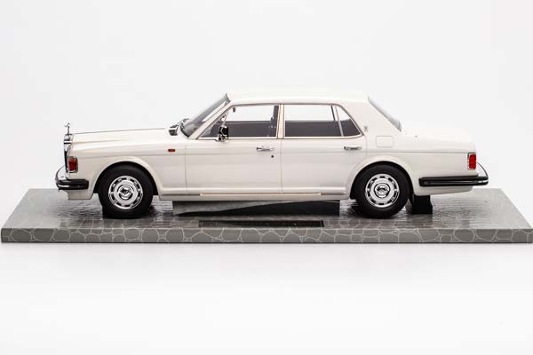 ROLLS-ROYCE SILVER SPIRIT 4-DOORS 1985 WHITE / РОЛЛС-РОЙС СИЛЬВЕР СПИРИТ БЕЛЫЙ (ЛИМИТ 46/99) — фото 5