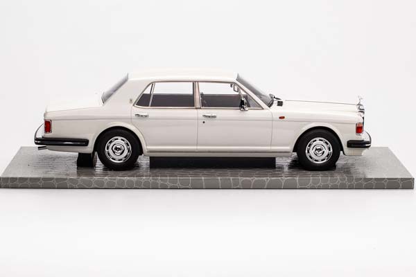 ROLLS-ROYCE SILVER SPIRIT 4-DOORS 1985 WHITE / РОЛЛС-РОЙС СИЛЬВЕР СПИРИТ БЕЛЫЙ (ЛИМИТ 46/99) — фото 6