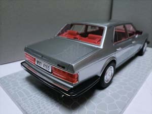ROLLS-ROYCE SILVER SPIRIT 4-DOORS 1985 SILVER / РОЛЛС-РОЙС СИЛЬВЕР СПИРИТ СЕРЕБРИСТЫЙ — фото 2