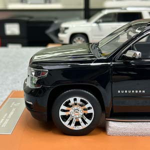CHEVROLET SUBURBAN TAHOE LTZ SUV 2015 BLACK / ШЕВРОЛЕ СУБУРБАН ЧЕРНЫЙ — фото 4