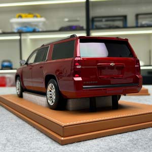 CHEVROLET SUBURBAN TAHOE LTZ SUV 2015 RED / ШЕВРОЛЕ СУБУРБАН КРАСНЫЙ — фото 2