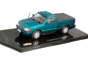 CHEVROLET S-10 1995 DARK GREEN METALLIC