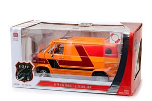 CHEVROLET G-SERIES VAN (ФУРГОН) 1976 ORANGE WITH CUSTOM GRAPHICS — фото 4