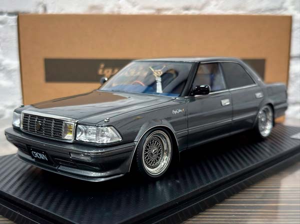 TOYOTA CROWN ROYAL SALOON G (130) GRAY METALLIC / ТОЙОТА CROWN ROYAL SALOON G 130 СЕРЫЙ МЕТАЛЛИК