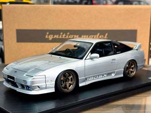 NISSAN 180SX TYPE X (RPS13) SILVER / НИССАН 180SX ТИП X RPS13 СЕРЕБРИСТЫЙ