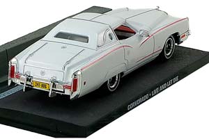 CADILLAC CORVORADO JAMES BOND 007 LIVE AND LET DIE — фото 2