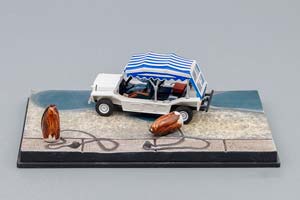 MINI MOKE LIVE AND LET DIE 1973, WHITE — фото 3