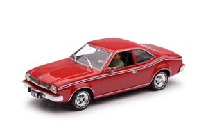 AMC HORNET ИЗ ФИЛЬМА ДЖЕЙМС БОНД АГЕНТ 007 - ЧЕЛОВЕК С ЗОЛОТЫМ ПИСТОЛЕТОМ 1974 КРАСНЫЙ