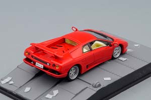 LAMBORGHINI DIABLO BOND 007 DIE ANOTHER DAY (2002), RED — фото 2