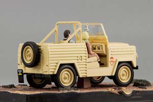 LAND ROVER LIGHTWEIGHT THE LIVING DAYLIGHTS (1987), BEIGE — фото 3