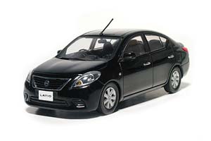 NISSAN TIIDA / LATIO, PURE BLACK