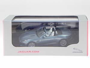 JAGUAR F-TYPE V8 S CONVERTIBLE ГОЛУБОЙ — фото 4