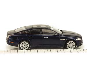 JAGUAR XJ 2011 DARK SAPPHIRE (ТЕМНО-СИНИЙ МЕТАЛЛИК) — фото 3